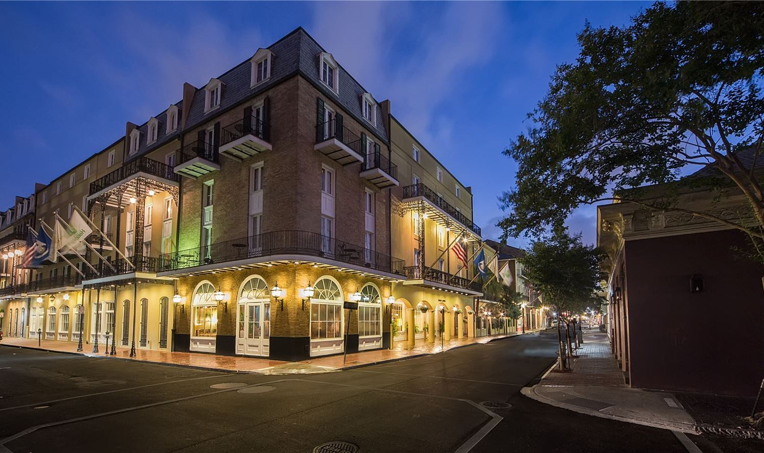 Boutique New Orleans Hotel near the French Quarter Chateau LeMoyne